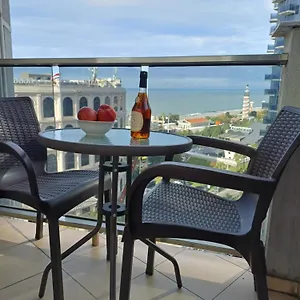 Апартаменты Orbi Sea Towers On Khimshiashvili 15, Батуми